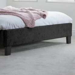 Berlin Crushed Velvet Bed Frame -Furniture Store 30622146 alt03