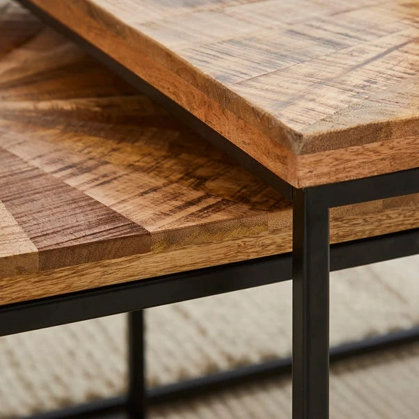 Zayn Starburst Pattern Nest Of Coffee Tables, Mango Wood 3 Zayn Starburst Pattern Nest Of Coffee Tables, Mango Wood - Image 3