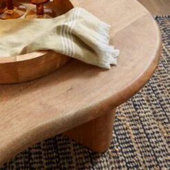 Ludo Kidney Shaped Coffee Table, Mango Wood -Furniture Store 30856714 alt01