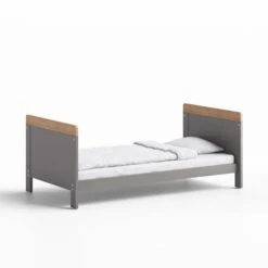 Little Acorns Classic Oak Effect Cot Bed -Furniture Store 30892436 alt03