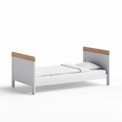 Little Acorns Classic Oak Effect Cot Bed -Furniture Store 30892437 alt03