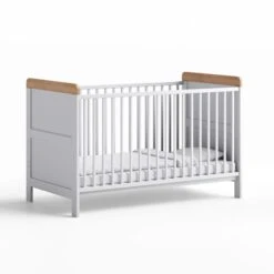 Little Acorns Classic Oak Effect Cot Bed And 3 Drawer Chest Nursery Set -Furniture Store 30892457 alt02