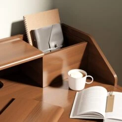 Knowle Compact Pull Out Oak Desk -Furniture Store 30929184 alt02