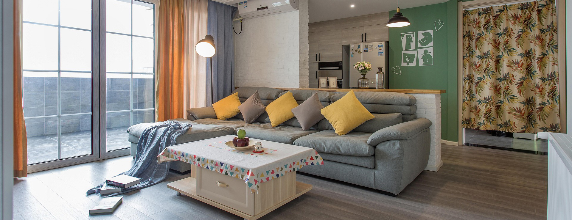 Furniture Store -Furniture Store indoors 5680423 1920